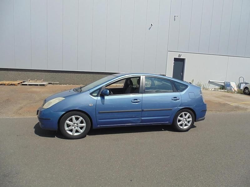 Blauw Gebruikt 2004 Toyota Prius Hatchback | € 2.450 (Eerlijke prijs) - Afbeelding 1/4