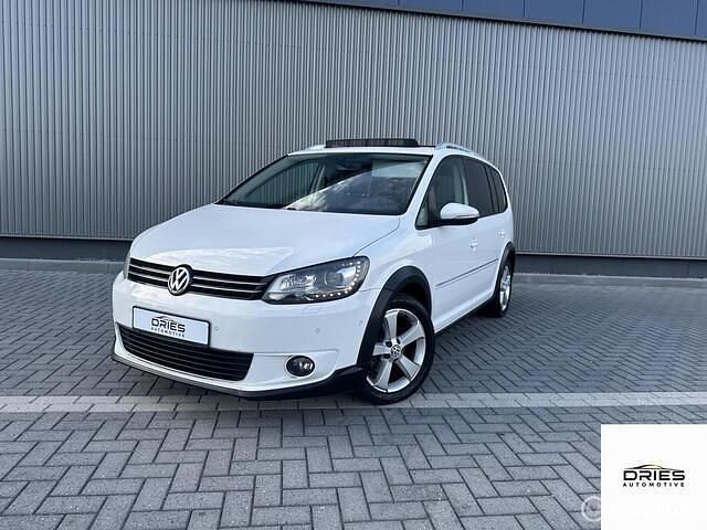 Wit Gebruikt 2010 VW Touran Cross Highline MPV | € 9.250 - Afbeelding 1/4