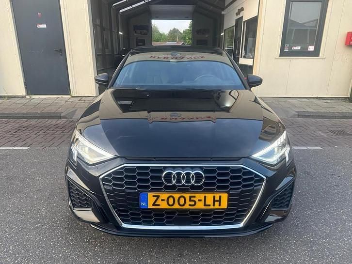 Gebruikt 2024 Audi A3 | € 30.750 (Goede deal) - Afbeelding 1/4