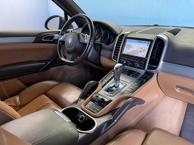 Occasion Porsche Cayenne 239 PK (175 kW) 2011 Grijs SUV