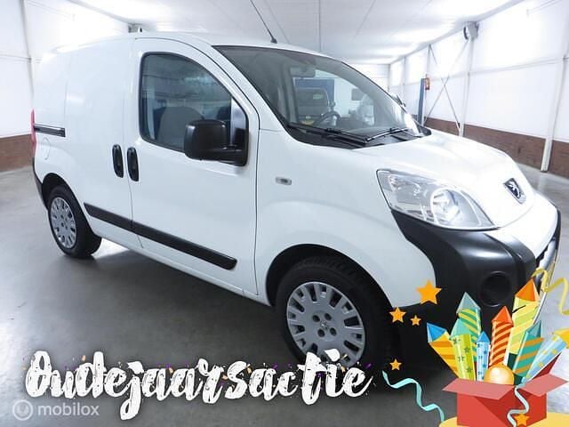 Wit Gebruikt 2017 Peugeot Bipper MPV | € 5.450 (Eerlijke prijs) - Afbeelding 1/4