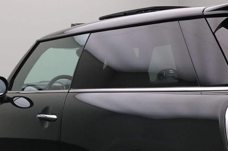 Occasion Mini Cooper Chili 232 PK (170 kW) 2018 Groen Hatchback