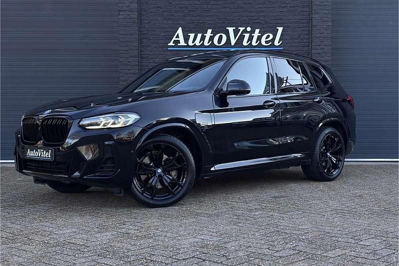 Zwart (metallic) Gebruikt 2022 BMW X3 M Sport SUV | € 43.945 (Eerlijke prijs) - Afbeelding 1/4