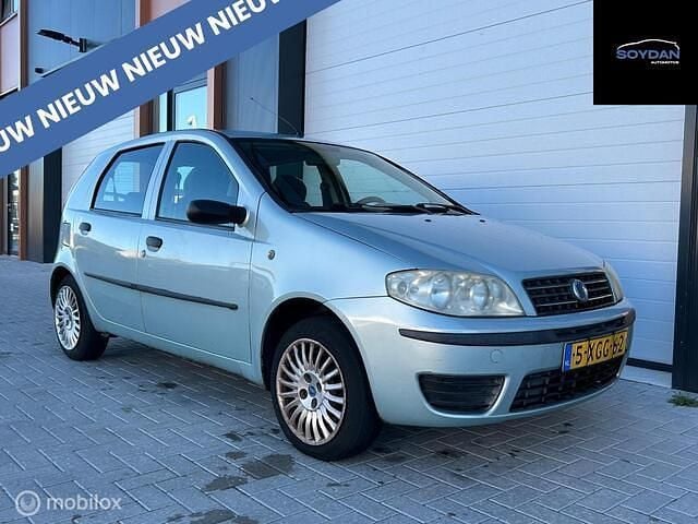Groen Gebruikt 2003 Fiat Punto Active Hatchback | € 499 (Eerlijke prijs) - Afbeelding 1/4