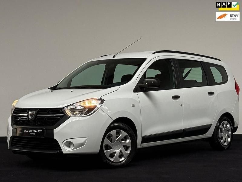 Occasion Dacia Lodgy Essentiel 131 PK (96 kW) 2020 Wit MPV