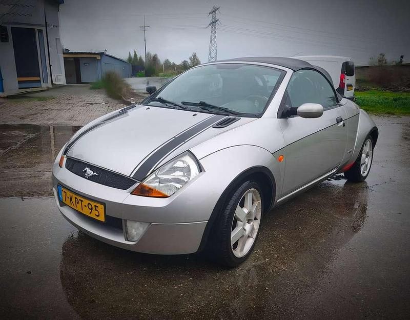 Grijs Gebruikt 2004 Ford StreetKa Cabriolet | € 950 (Goede deal) - Afbeelding 1/2