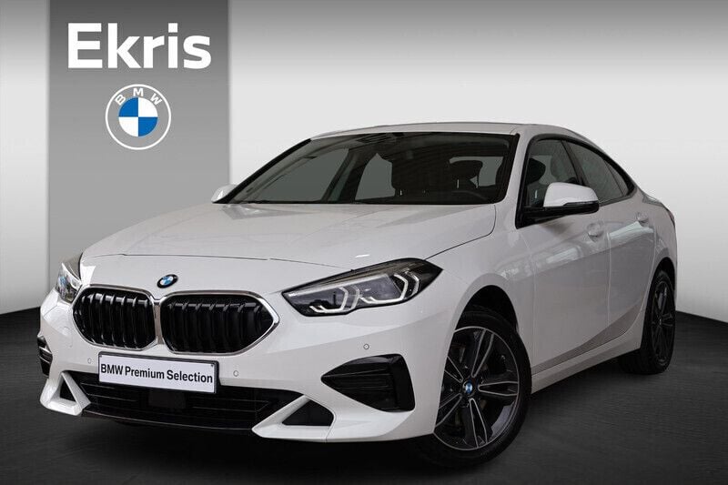 Wit Gebruikt 2024 BMW 218 Sport Line Coupé | € 34.400 (Goede deal) - Afbeelding 1/4