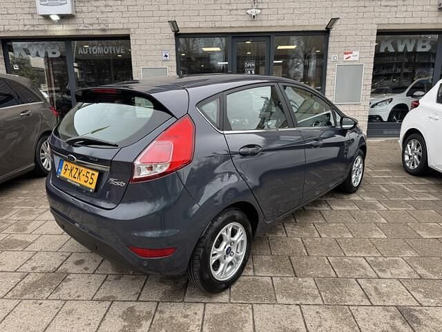 Occasion Ford Fiesta Titanium 95 PK (69 kW) 2013 Grijs Hatchback