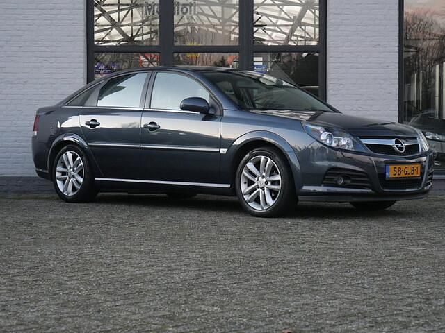 Occasion Opel Vectra GTS Executive 140 PK (102 kW) 2008 Grijs Hatchback