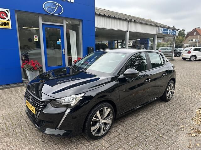 Zwart Gebruikt 2022 Peugeot 208 Active Hatchback | € 15.500 (Eerlijke prijs) - Afbeelding 1/4