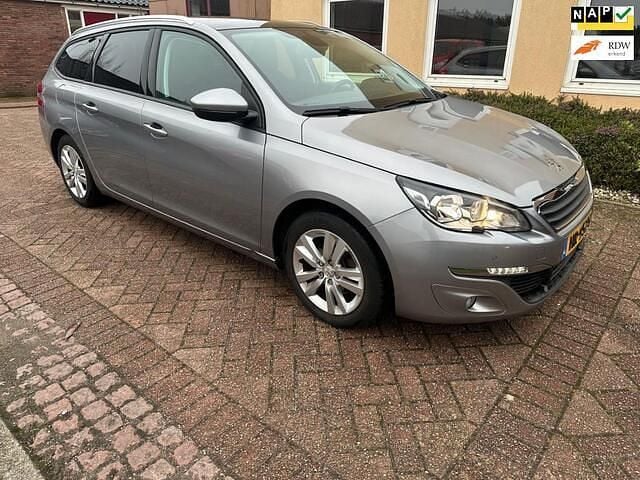 Grijs Gebruikt 2015 Peugeot 308 Stationwagen | € 6.250 (Super prijs) - Afbeelding 1/4