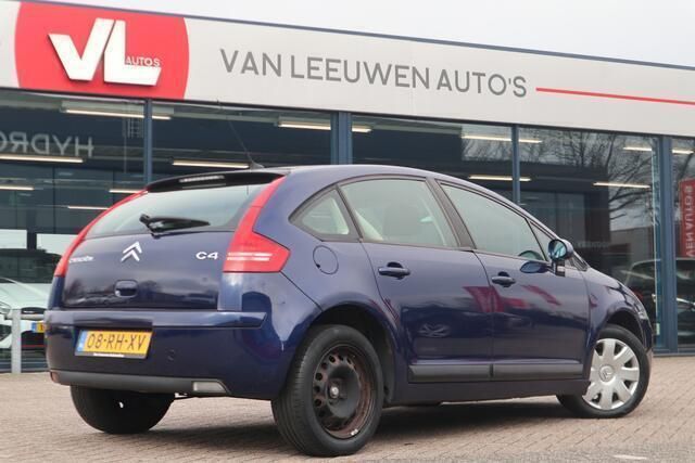 Blauw Gebruikt 2005 Citroën C4 Hatchback | € 848 (Eerlijke prijs) - Afbeelding 1/4