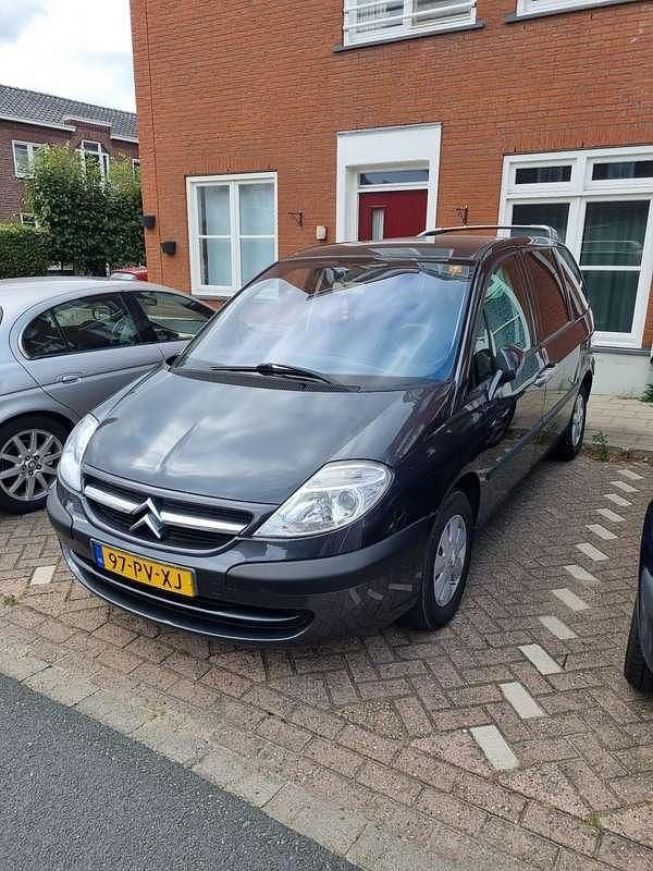 Zwart Gebruikt 2005 Citroën C8 MPV | € 2.750 - Afbeelding 1/1