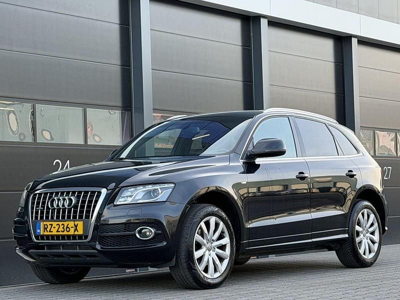 Zwart Occasion 2012 Audi Q5 S-Line SUV | € 9.950 (Goede deal) - Afbeelding 1/4