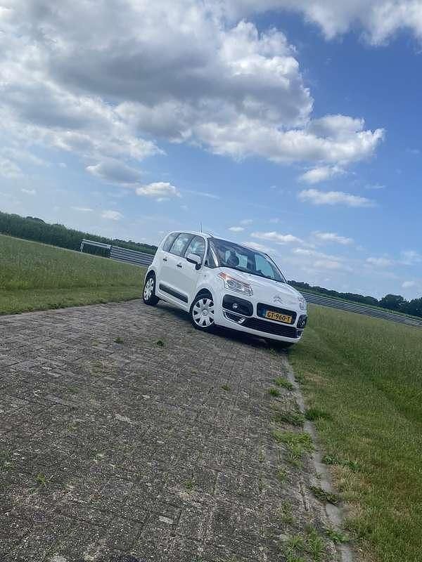 Wit Gebruikt 2011 Citroën C3 Picasso MPV | € 4.000 (Iets duurder) - Afbeelding 1/4