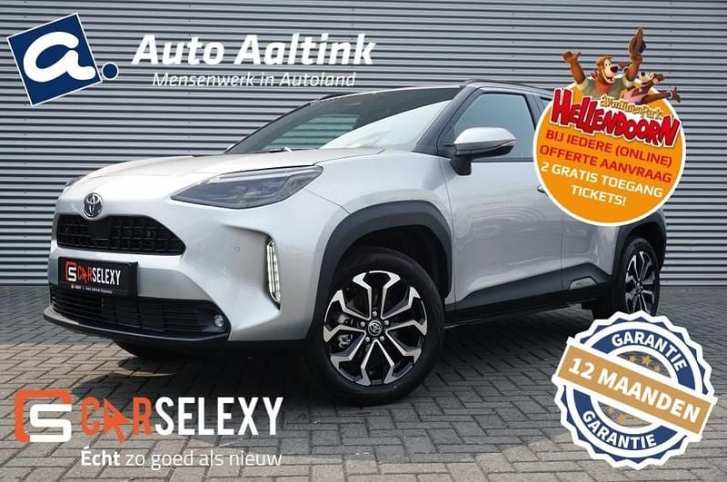 Zwart Nieuw 2025 Toyota Yaris SUV | € 31.675 (Goede deal) - Afbeelding 1/4