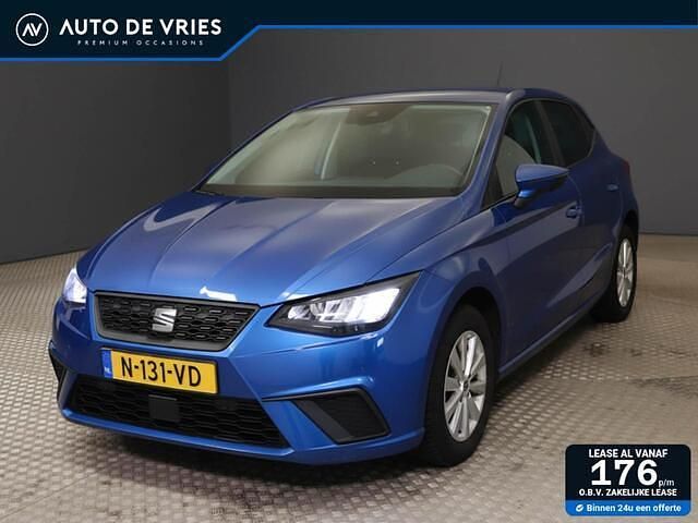 Blauw (metallic) Occasion 2022 Seat Ibiza Business Hatchback | € 12.950 (Goede deal) - Afbeelding 1/4