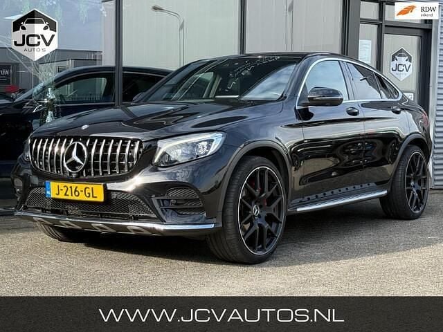 Zwart Gebruikt 2016 Mercedes GLC300 Prestige Coupé | € 34.888 - Afbeelding 1/4