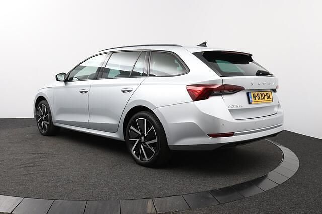 Occasion Skoda Octavia Business Line 204 PK (150 kW) 2021 Grijs Stationwagen