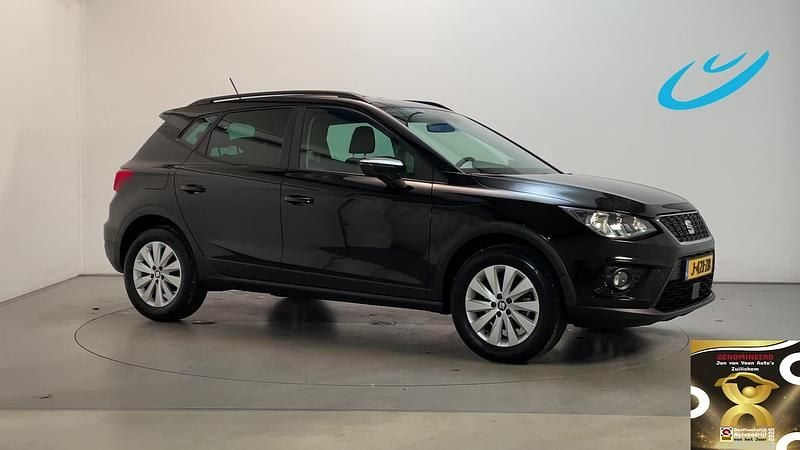 Zwart Gebruikt 2020 Seat Arona Business SUV | € 13.400 (Goede deal) - Afbeelding 1/3