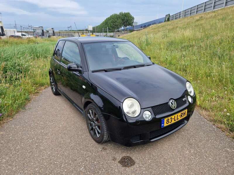 Zwart Gebruikt 2003 VW Lupo GTI Hatchback | € 5.800 - Afbeelding 1/4