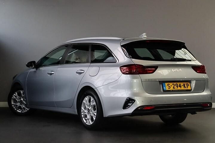 Occasion Kia Ceed Sportswagon 2023 Grijs Stationwagen