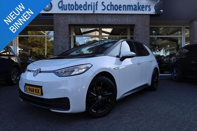 Zwart Gebruikt 2020 VW ID.3 Life Hatchback | € 19.440 (Eerlijke prijs) - Afbeelding 1/4