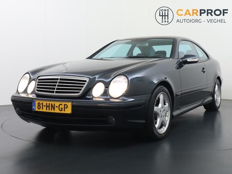 Zwart Gebruikt 2001 Mercedes CLK200 Elegance Coupé | € 9.995 (Duur) - Afbeelding 1/4