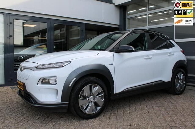 Wit Gebruikt 2020 Hyundai Kona Premium SUV | € 17.750 (Eerlijke prijs) - Afbeelding 1/4