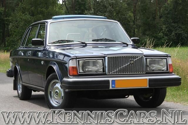 Blauw Gebruikt 1978 Volvo 264 Sedan | € 13.900 - Afbeelding 1/4