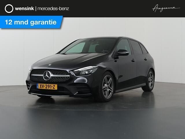 Zwart Gebruikt 2019 Mercedes B180 Business MPV | € 24.850 (Eerlijke prijs) - Afbeelding 1/4