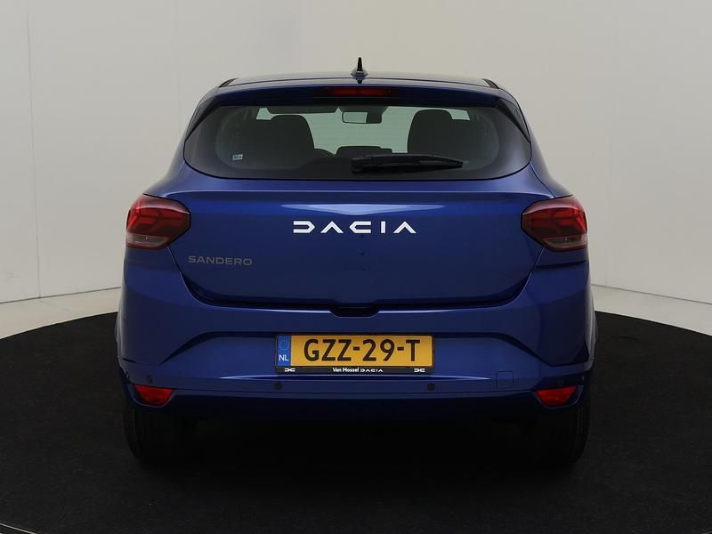 Occasion Dacia Sandero Expression 91 PK (66 kW) 2024 Blauw Hatchback