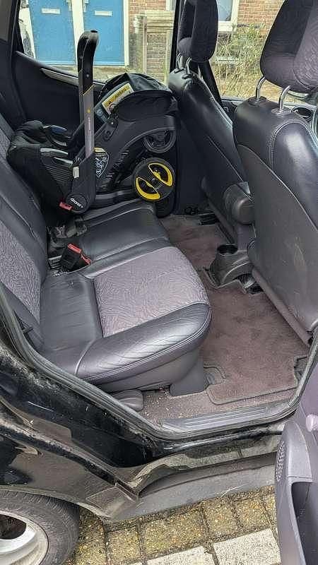 Occasion Mercedes A160 Elegance 102 PK (75 kW) 2002 Zwart Stationwagen