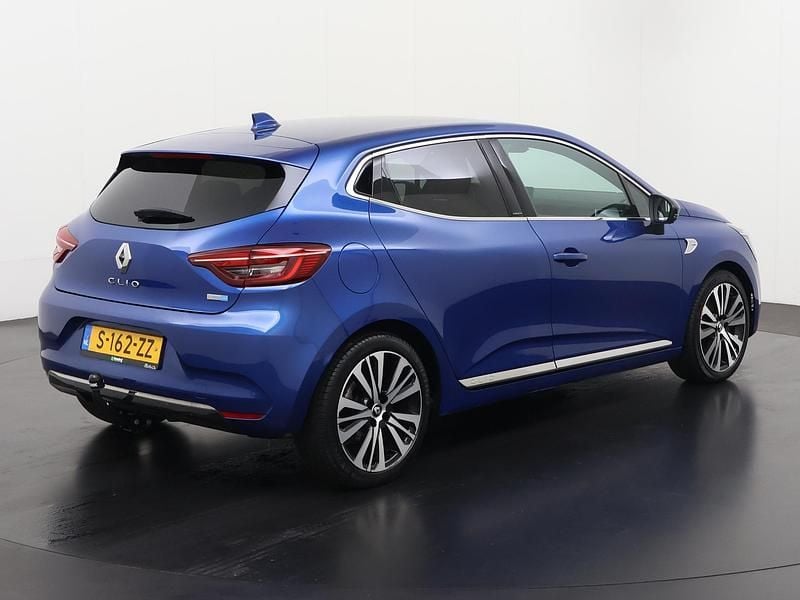 Occasion Renault Clio V Initiale Paris 140 PK (102 kW) 2021 Blauw Hatchback