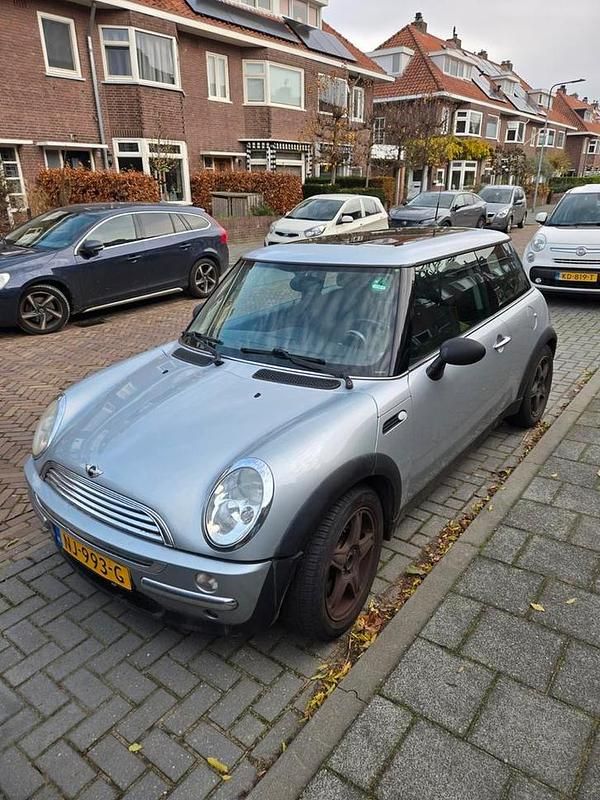 Gebruikt 2005 Mini ONE Hatchback | € 1.900 (Goede deal) - Afbeelding 1/4