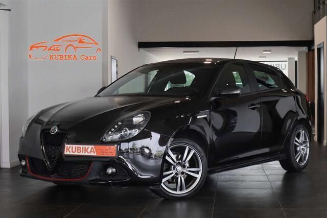 Zwart Gebruikt 2016 Alfa Romeo Giulietta Hatchback | € 13.799 (Eerlijke prijs) - Afbeelding 1/4