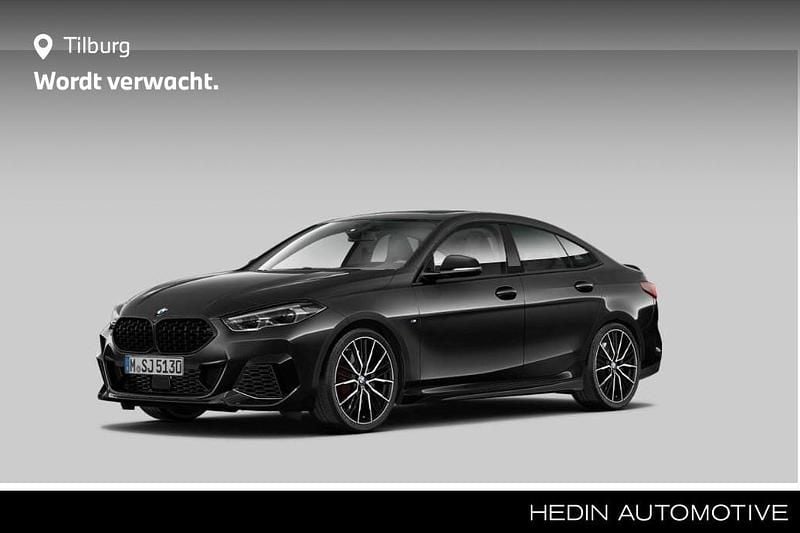Zwart Gebruikt 2022 BMW M235 Executive Coupé | € 43.880 (Eerlijke prijs) - Afbeelding 1/2