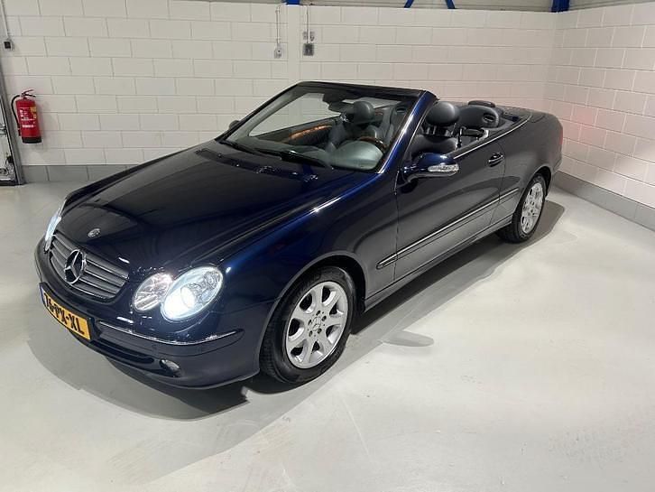 Gebruikt 2005 Mercedes CLK240 Cabriolet | € 10.950 - Afbeelding 1/4