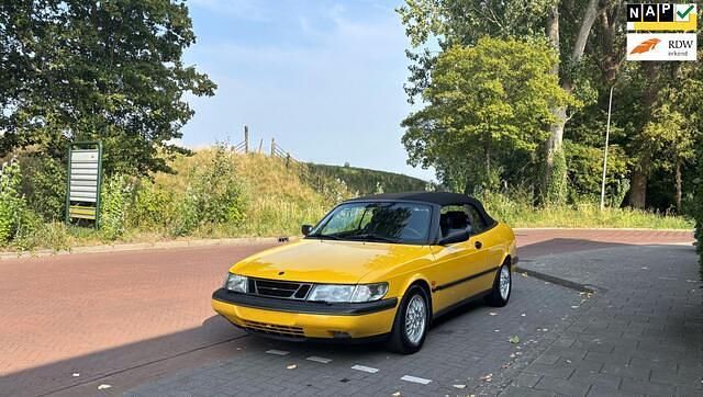 Geel Gebruikt 1998 Saab 900 Hatchback | € 12.750 - Afbeelding 1/4