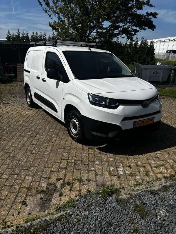 Wit Gebruikt 2021 Toyota Proace City Van | € 6.750 (Eerlijke prijs) - Afbeelding 1/4