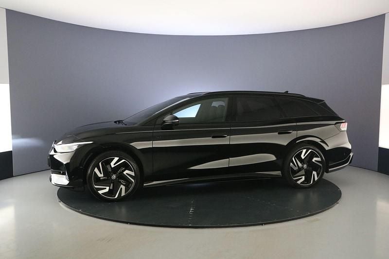 Occasion VW ID.7 GTX 250 kW (341 PK) 2025 Zwart Stationwagen