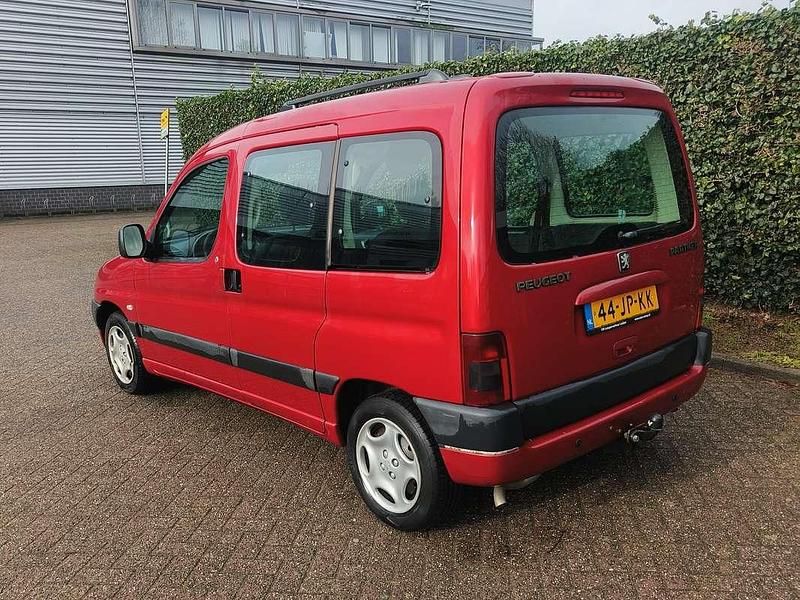 Occasion Peugeot Partner 109 PK (80 kW) 2002 Rood MPV