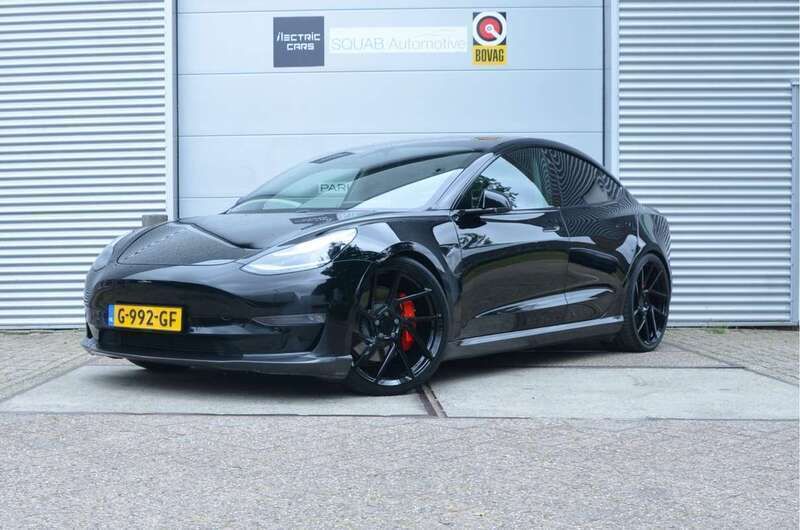 Zwart Gebruikt 2019 Tesla Model 3 Performance Sedan | € 21.999 (Duur) - Afbeelding 1/4
