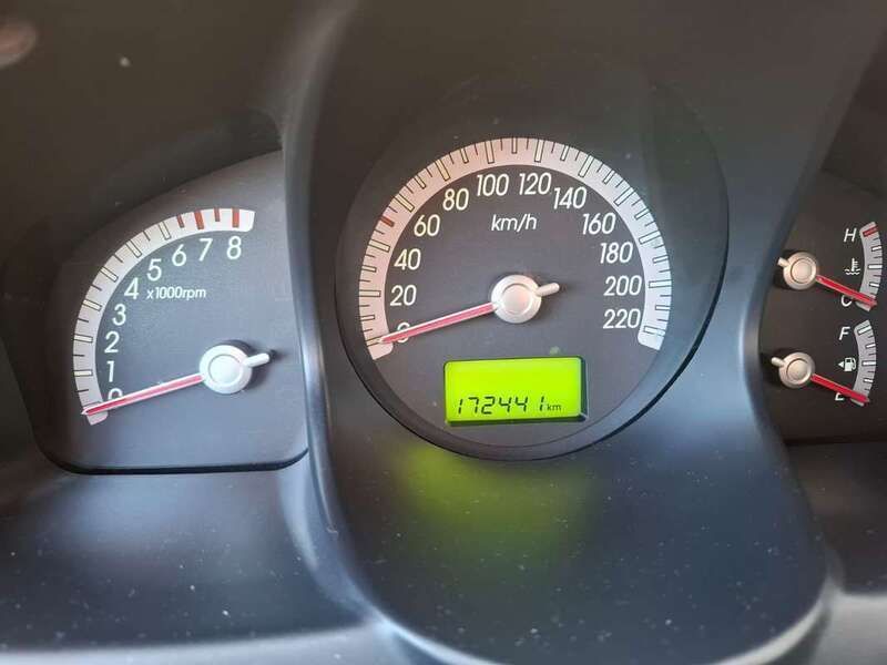 Grijs Gebruikt 2008 Kia Sportage SUV | € 4.200 (Eerlijke prijs) - Afbeelding 1/4