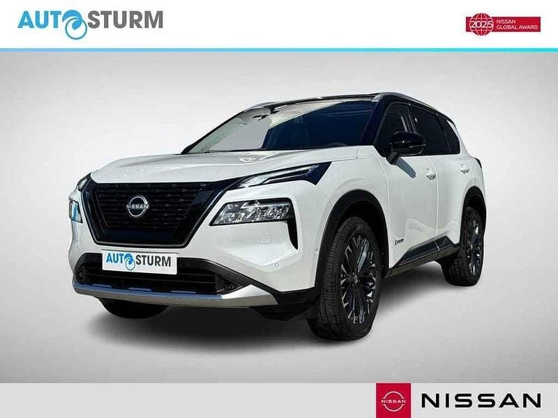 Nieuw Nissan X-Trail Tekna+ 214 PK (157 kW) 2025 Pearl white + zwart dak SUV