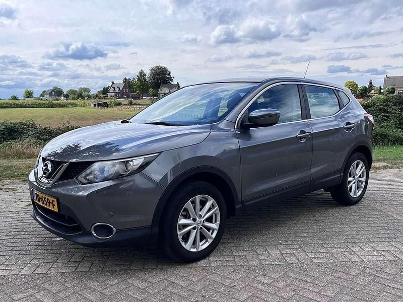 Grijs Gebruikt 2014 Nissan Qashqai SUV | € 9.500 (Goede deal) - Afbeelding 1/4