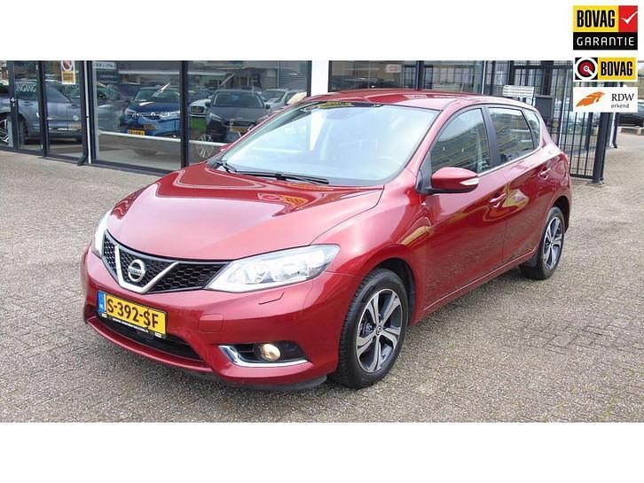 Rood Gebruikt 2015 Nissan Pulsar Hatchback | € 10.895 (Eerlijke prijs) - Afbeelding 1/4