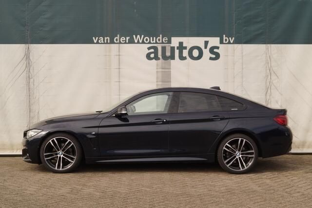 Zwart Gebruikt 2021 BMW 418 M Sport Coupé | € 24.900 (Eerlijke prijs) - Afbeelding 1/4