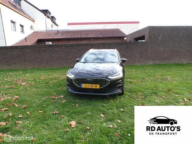 Zwart Gebruikt 2023 Ford Focus Style Stationwagen | € 23.950 (Iets duurder) - Afbeelding 1/4
