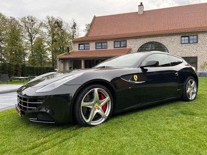 Zwart Gebruikt 2012 Ferrari FF Coupé | € 159.900 - Afbeelding 1/4